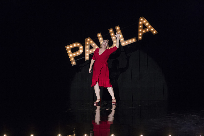 Illustration for article titled Crazy Ex-Girlfriend brings it home with a bang
